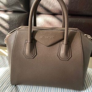 givenchy antigona bag